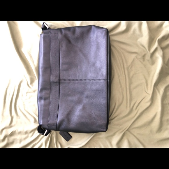Coach Messenger Bag Men’s - Picture 2 of 4